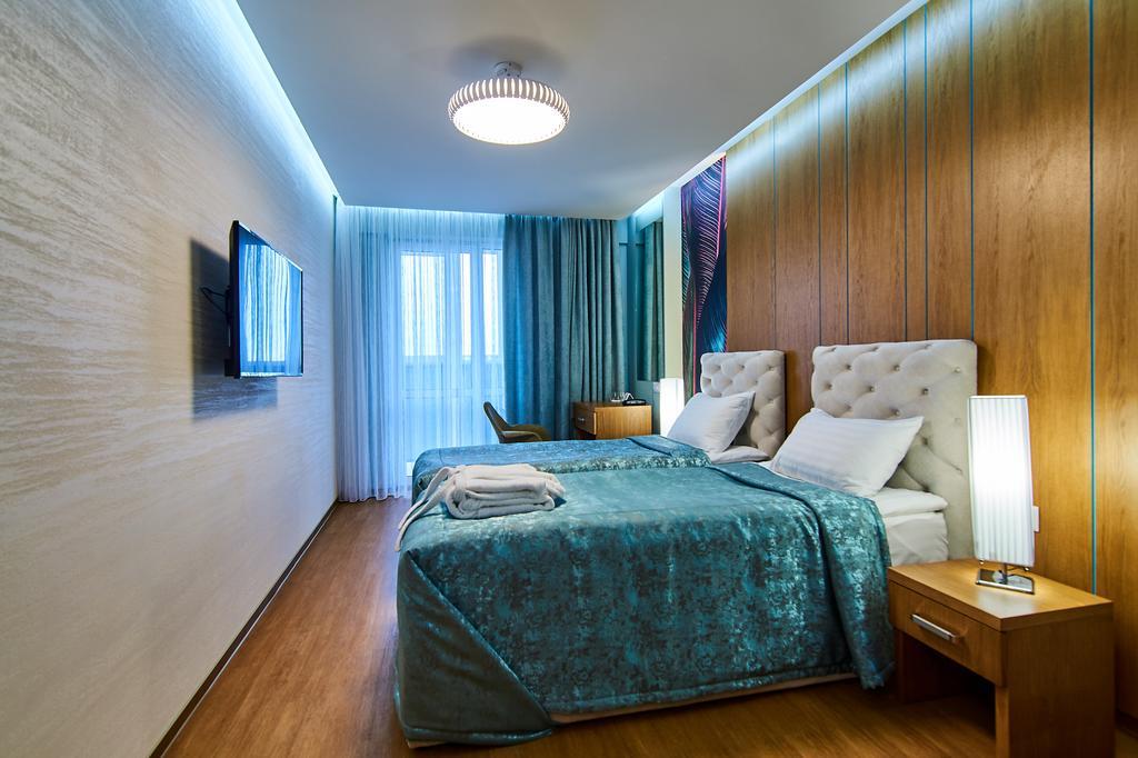 Light Hotel 第聂伯罗彼得罗夫斯克 外观 照片